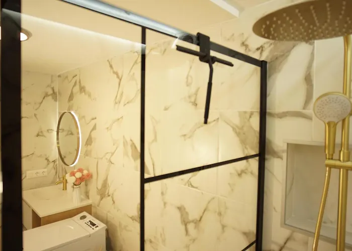 Semesterbostad Loft Moderno, Jacuzzi Y Bbq San Isidro (Tenerife)